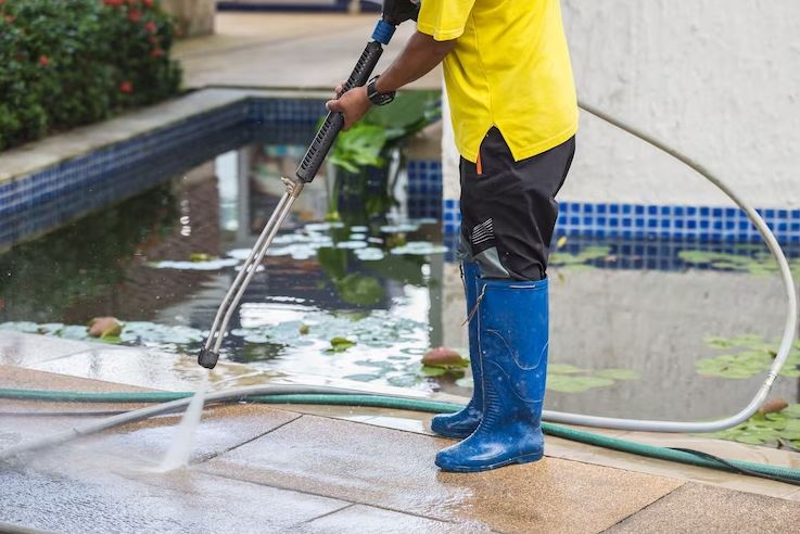 How Does Pool Deck Pressure Washing Transform the Appearance